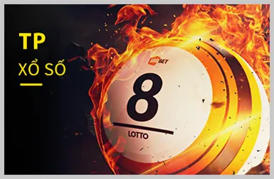 Dealer tv8821 đang chia bài Baccarat trực tuyến
